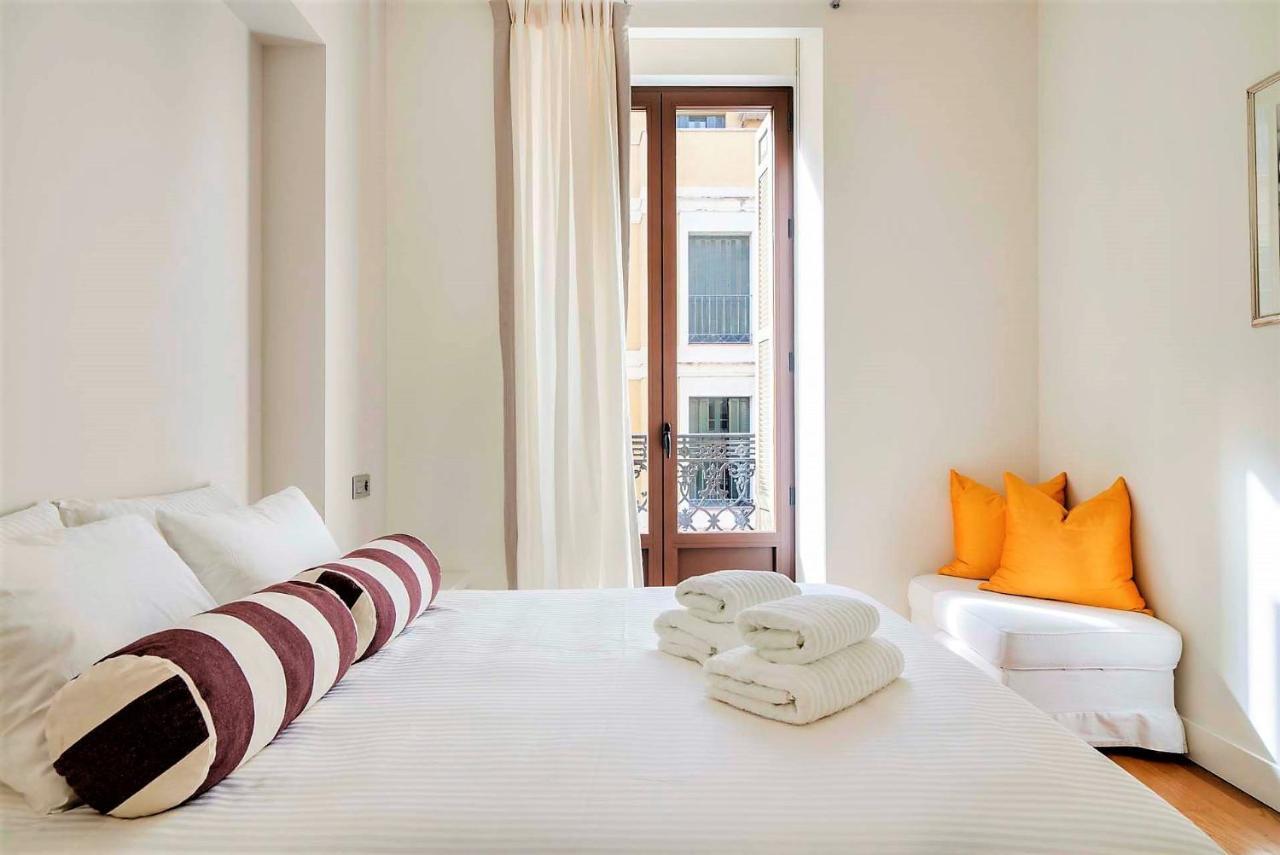 Sebastian Souviron Suites In Malaga By Solaga Holiday Homes Esterno foto